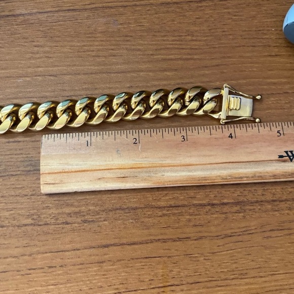 Miami Cuban link chain - Picture 3 of 4
